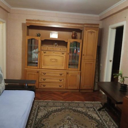 1К Квартира Бульвар Котляревського, Бульвар Праці Буд 1 Kiev Eksteriør billede